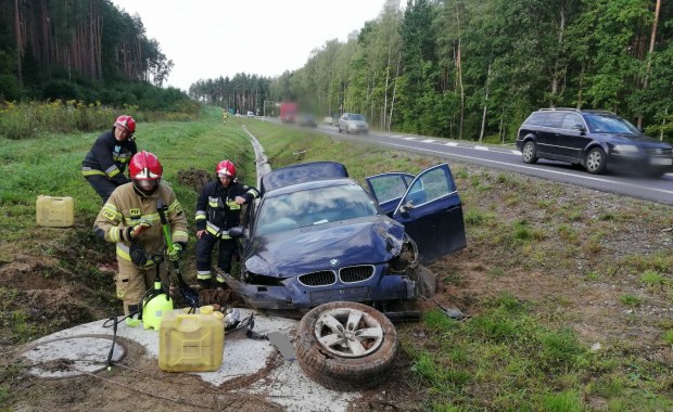 18-latka rozbiła bmw. "Wolno nie jechała"