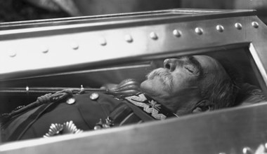 18 maja 1935 r. Józef Piłsudski pochowany na Wawelu
