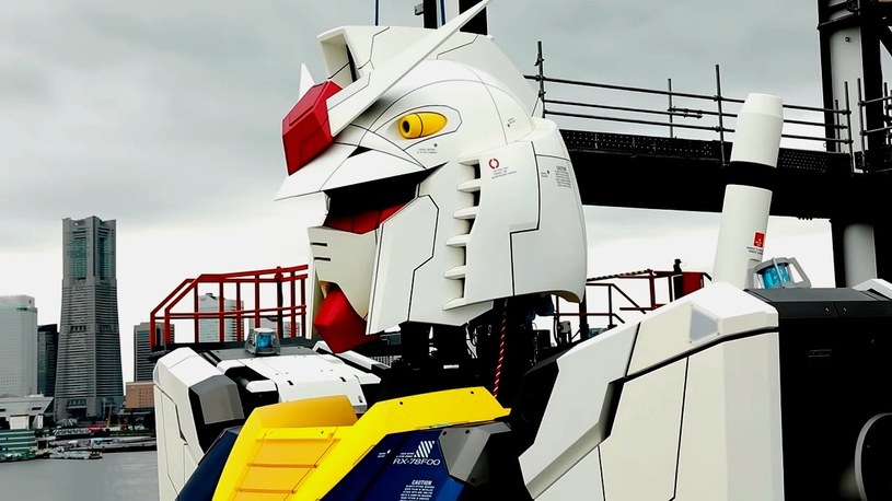 18-metrowy, poruszający się robot Gundam już gotowy. Zobacz go z bliska [FILM] /Geekweek