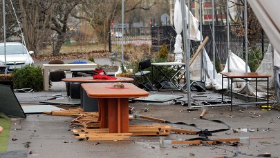 18 tys. wezwań. Strażacy wciąż usuwają skutki weekendowych wichur