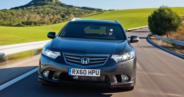 180-konny Accord 2.2 i-DTEC gwarantuje bardzo dobre osiągi, ale zużywa sporo paliwa. /Honda