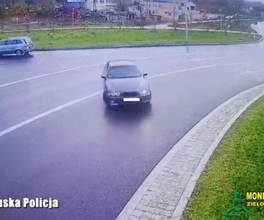 19-latek driftował bmw na rondzie. "Umiejętności są niewielkie" 