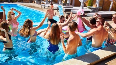 19-latek nie żyje po imprezie z udziałem 300 osób. Bractwo pod lupą prokuratury