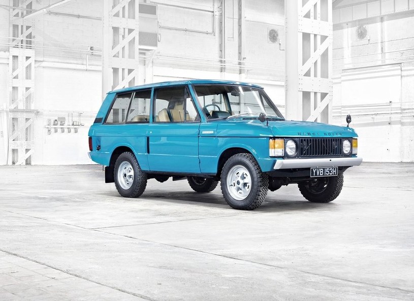 1970 r.: pierwsza generacja Range Rovera wyprzedzała swoją epokę i okazała się rynkowym sukcesem. Ogółem powstało ok. 318 tys. tych aut. /Land Rover