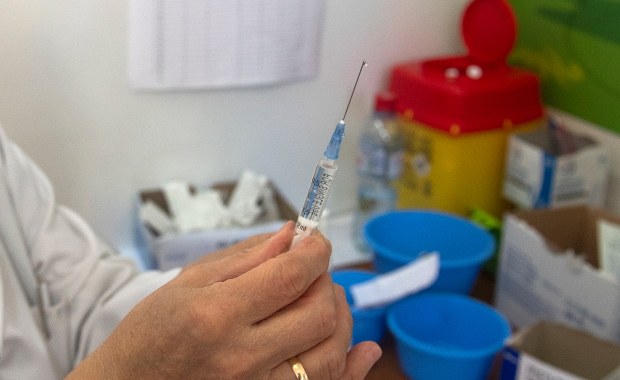 198 nowych zakażeń koronawirusem, 4 chorych na Covid-19 nie żyje