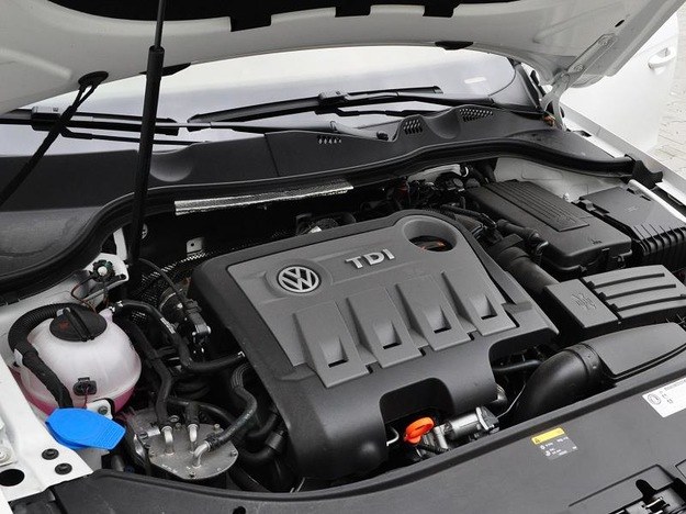 2.0 TDI w Volkswagenie Passacie wymaga jedynie zmiany oprogramowania. Ale czy to wystarczy? /INTERIA.PL