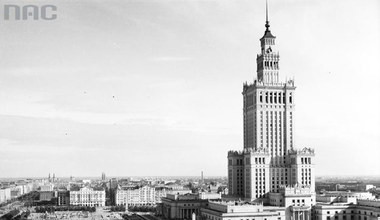 2 maja 1952 r. Rozpoczęto budowę Pałacu Kultury i Nauki