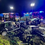 2 osoby zginęły, 3 zostały ranne. Tragiczny wypadek w Wielkopolsce