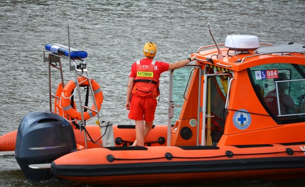 ​20-latek pływał na materacu. W sobotę wyłowiono jego zwłoki