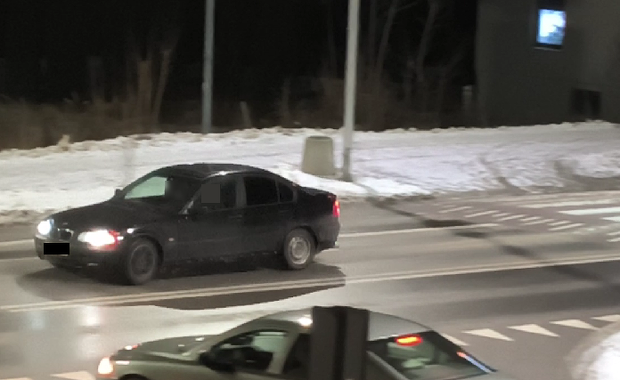 20-latek za kierownicą niezwykle głośnego bmw. Zainteresowała się nim policja
