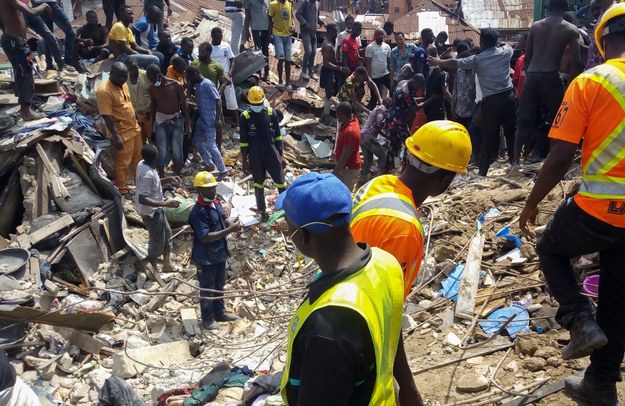 20 osób zginęło w środowej katastrofie budowlanej w mieście Lagos w Nigerii /ISRAEL OPHORI /PAP