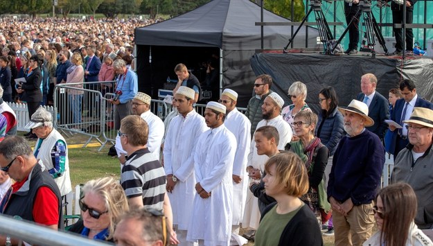 20 tysięcy osób upamiętniło ofiary ataku w Christchurch /Martin Hunter /PAP/EPA