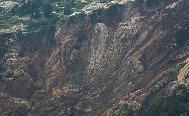 200 osób pogrzebanych żywcem w katastrofie kopalni koltanu w DRK