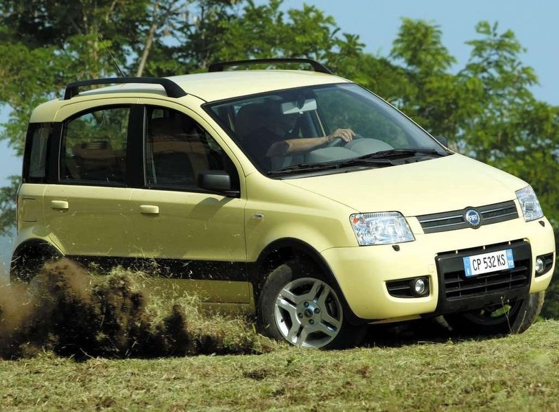 2004 r.: Fiat Panda II 4x4 /Motor