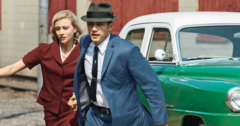 „22.11.63” (2016). Eksperymenty z czasem bywają niebezpieczne. Na własnej skórze doświadczają tego Jake i Sadie (Sarah Gadon). /Świat Seriali