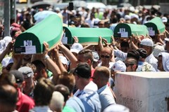 22 lata po masakrze w Srebrenicy pogrzeby kolejnych ofiar