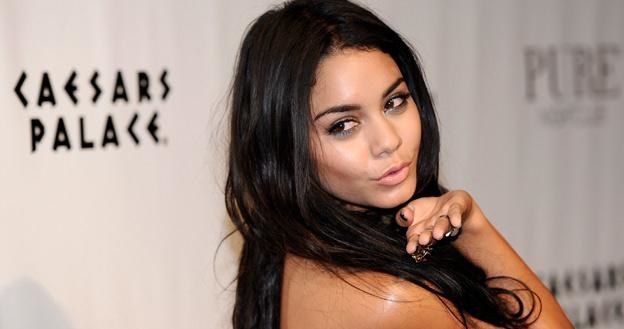 22-letnia Vanessa Hudgens wie, jak zwrócić na sobie uwagę /Getty Images/Flash Press Media