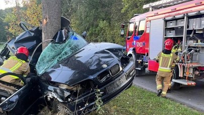 23-latek nie miał szans. Bmw prawie przepołowione