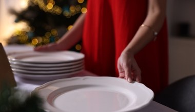 24 grudnia włóż to pod talerz. Nie będzie ci brakować pieniędzy w kolejnym roku