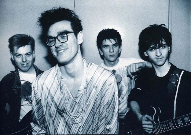 25 lat temu ukazał się najlepszy album The Smiths "The Queen Is Dead" /