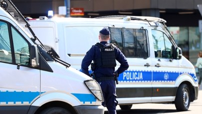 25-latka goniła z nożem grupę młodzieży
