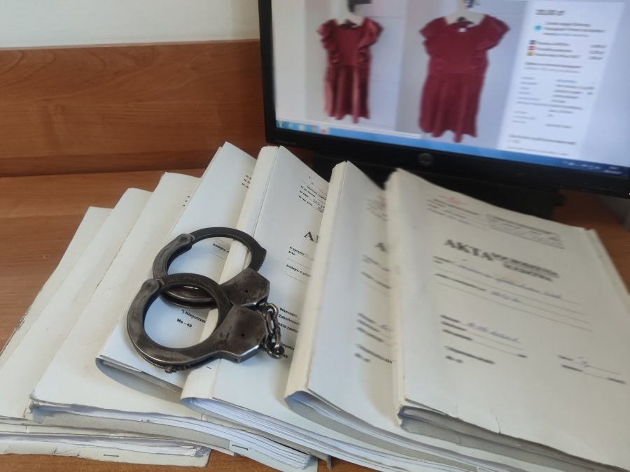 25-letnia mieszkanka powiatu sejneńskiego oszuakała ponad 100 osób z całej Polski /Policja Podlaska /Policja