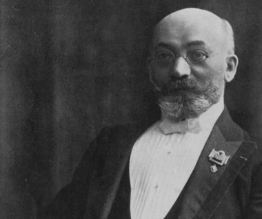 26 lipca 1887 r. Ukazał się pierwszy podręcznik do nauki języka esperanto