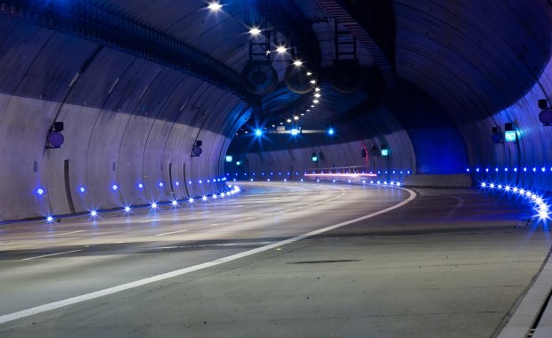 27 km drogi 400 metrów pod wodą. Powstaje najgłębszy tunel na świecie