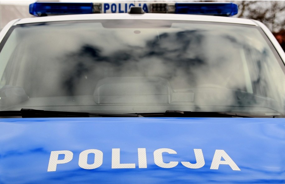 27- latek, który zaatakował nożem kobietę trafił do aresztu /Darek Delmanowicz /PAP