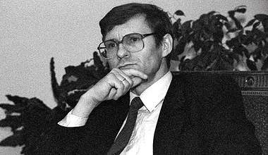 28 grudnia 1989 r. Przyjęcie „planu Balcerowicza"