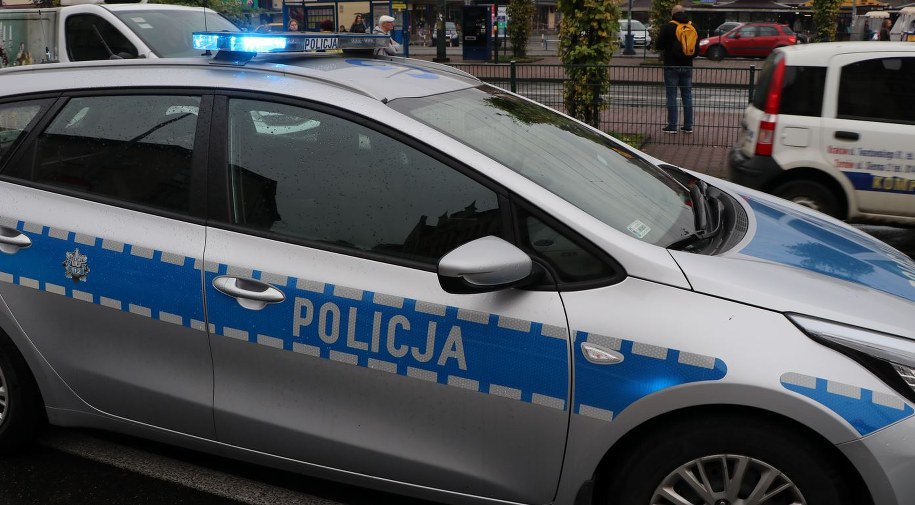 29-letni mieszkaniec powiatu rawskiego był sprawcą tragicznego wypadku, który w sobotę zakończył się pożarami dwóch samochodów /Jacek Skóra /RMF FM