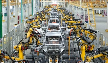 3 mln samochodów w 8 miesięcy. Chiński producent zagraża największym