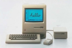 30 lat temu Steve Jobs zaprezentował pierwszego Macintosha