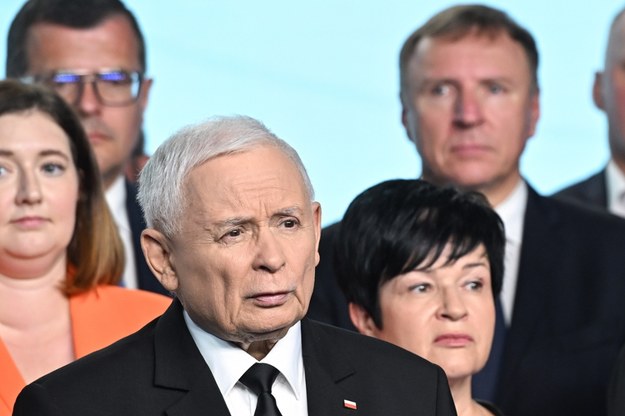 30 sierpnia 2024 r. Prezes Jarosław Kaczyński oraz politycy PiS podczas konferencji ws. odrzucenia przez PKW sprawozdania finansowego partii. / 	Radek Pietruszka   /PAP