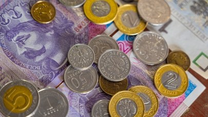 300+ na wyprawkę. ZUS wskazał kluczową datę: Kto pierwszy dostanie przelew?