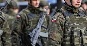 300-tysięczna zawodowa armia. Wiceszef MON wskazał, kiedy Polska osiągnie cel
