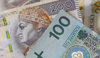 300 zł dla każdego, bez względu na dochód. Od lipca nabór wniosków o "Dobry Start"