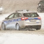 3000 zł za lenistwo. Policjanci sypią mandatami jak tylko popada śnieg
