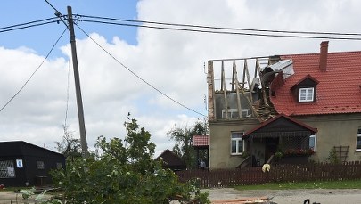 33 tys. odbiorców bez prądu po burzach. "To był kataklizm bez precedensu"