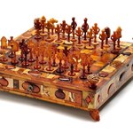 330-letnie bursztynowe szachy trafiły do Muzeum Gdańska