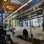 fabryka 35-latka przygnieciona przez autobus. Śledztwo ws. tragedii w fabryce