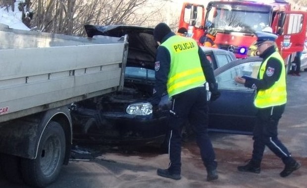 4-latek poważnie ranny w wypadku. Jego ojciec złamał sądowy zakaz