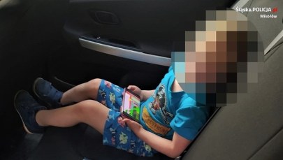 ​4-latek wyszedł z mieszkania i poszedł na hulajnogę. Pilnował go pijany ojciec