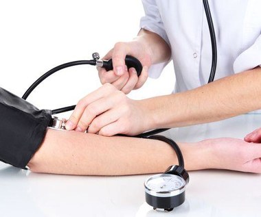 4 sposoby na wykorzystanie czosnku w leczeniu nadciśnienia