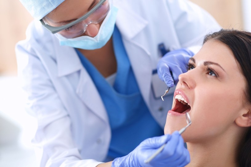 5 Rzeczy Które Mogą Szkodzić Zębom Kobieta W Interiapl 3371