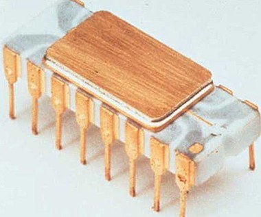 40 lat temu powstał pierwszy mikroprocesor