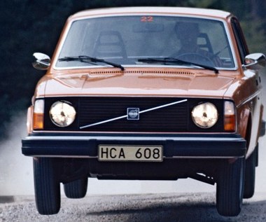 40 lat Volvo serii 200