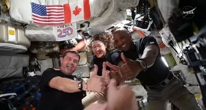 40 minut ciszy. Astronauci misji Artemis II po ciemnej stronie Księżyca