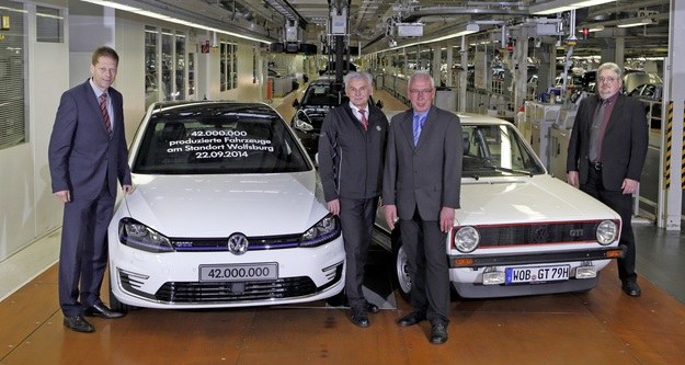42-milionowy samochód z Wolfsburga /Volkswagen