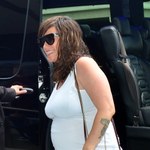 44-letnia Alanis Morissette promienieje w ciąży!